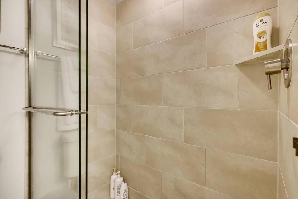 Gorgeous 4 Bed Home On St Mary'S - Minutes To Riverwalk/Pearl Сан Антонио Екстериор снимка